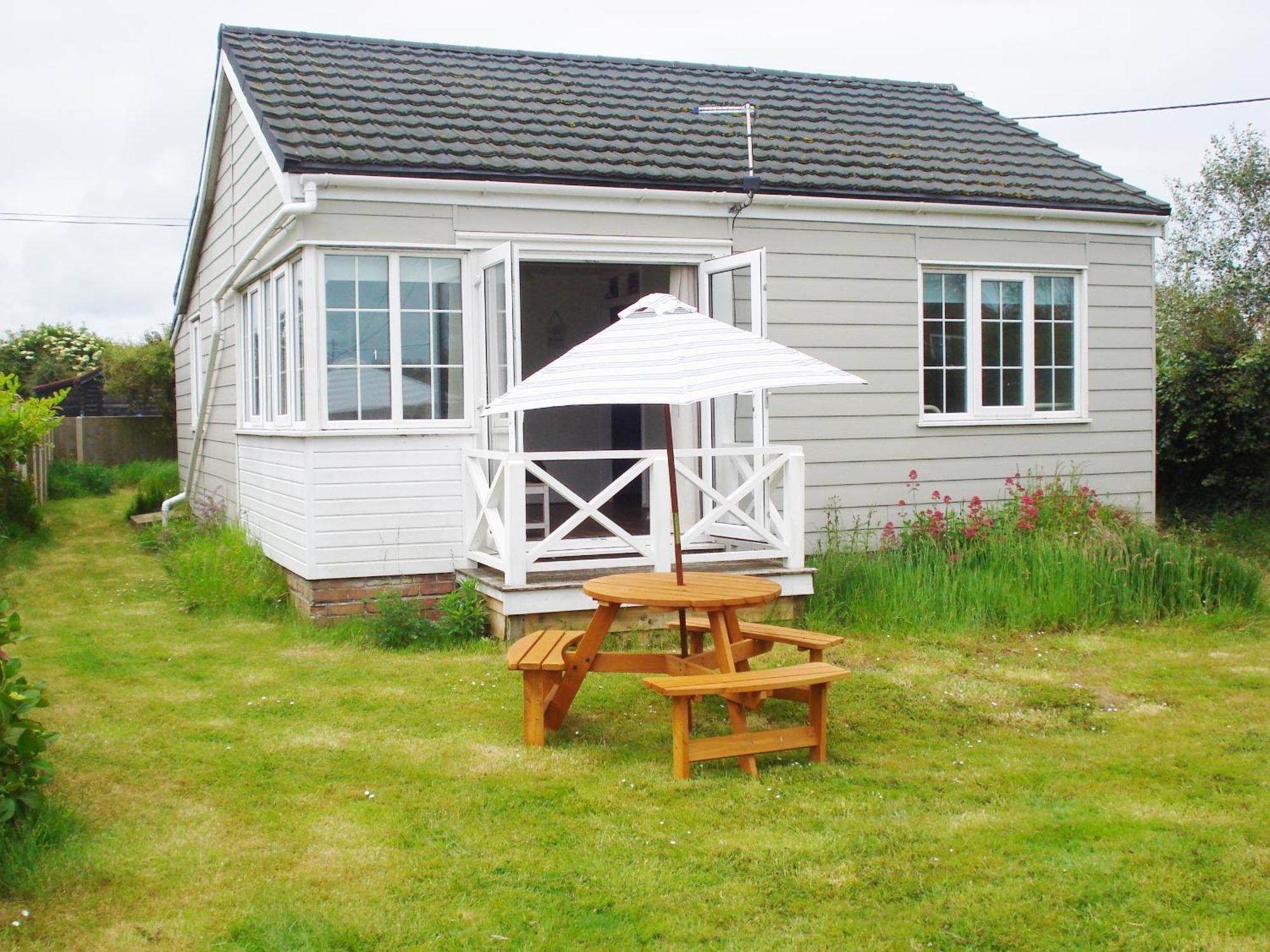 Hydaway Villa Bacton  Exteriör bild
